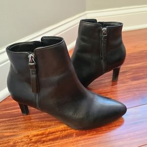 Clarks "Calla Blossom" comfort black leather boots